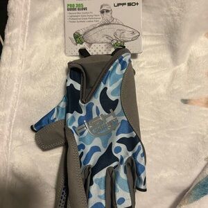 Fish Monkey Blue Camo Fishing Gloves